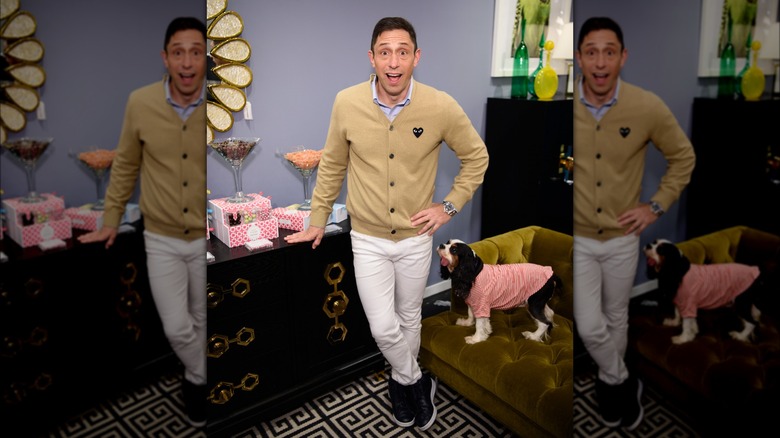 Jonathan Adler making a surprised face at a 2016 launch event