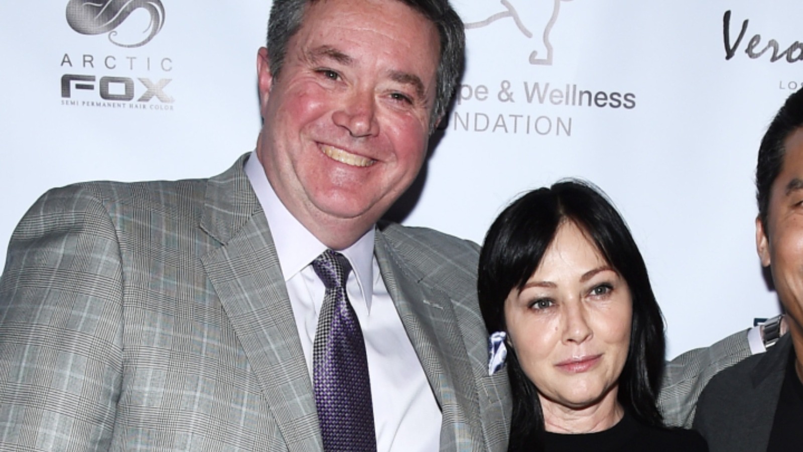 What To Know About Shannen Doherty's Brother Sean