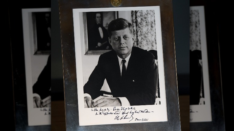 The signed portrait JFK gifted Queen Elizabeth II