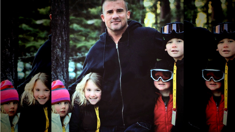 Dominic Purcell and his children posing together