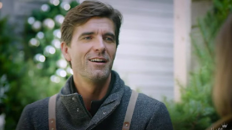 Lucas Bryant acting in "Five More Minutes" 