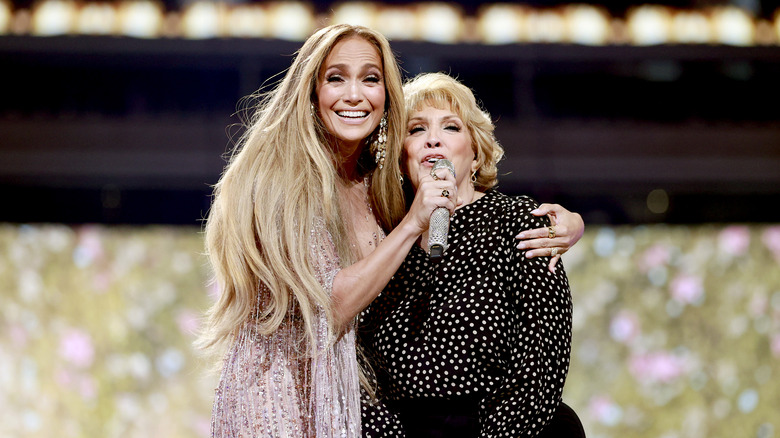 JLo and her mother on stage.