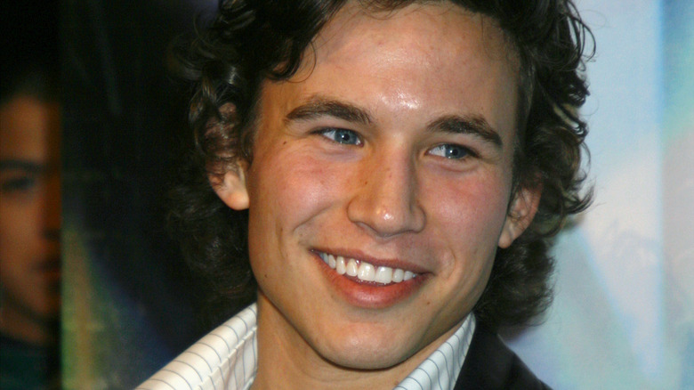 Jonathan Taylor Thomas smiling