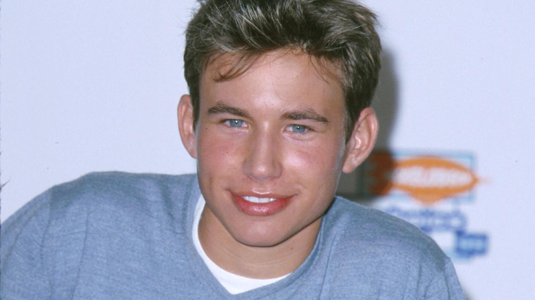 Jonathan Taylor Thomas smiling