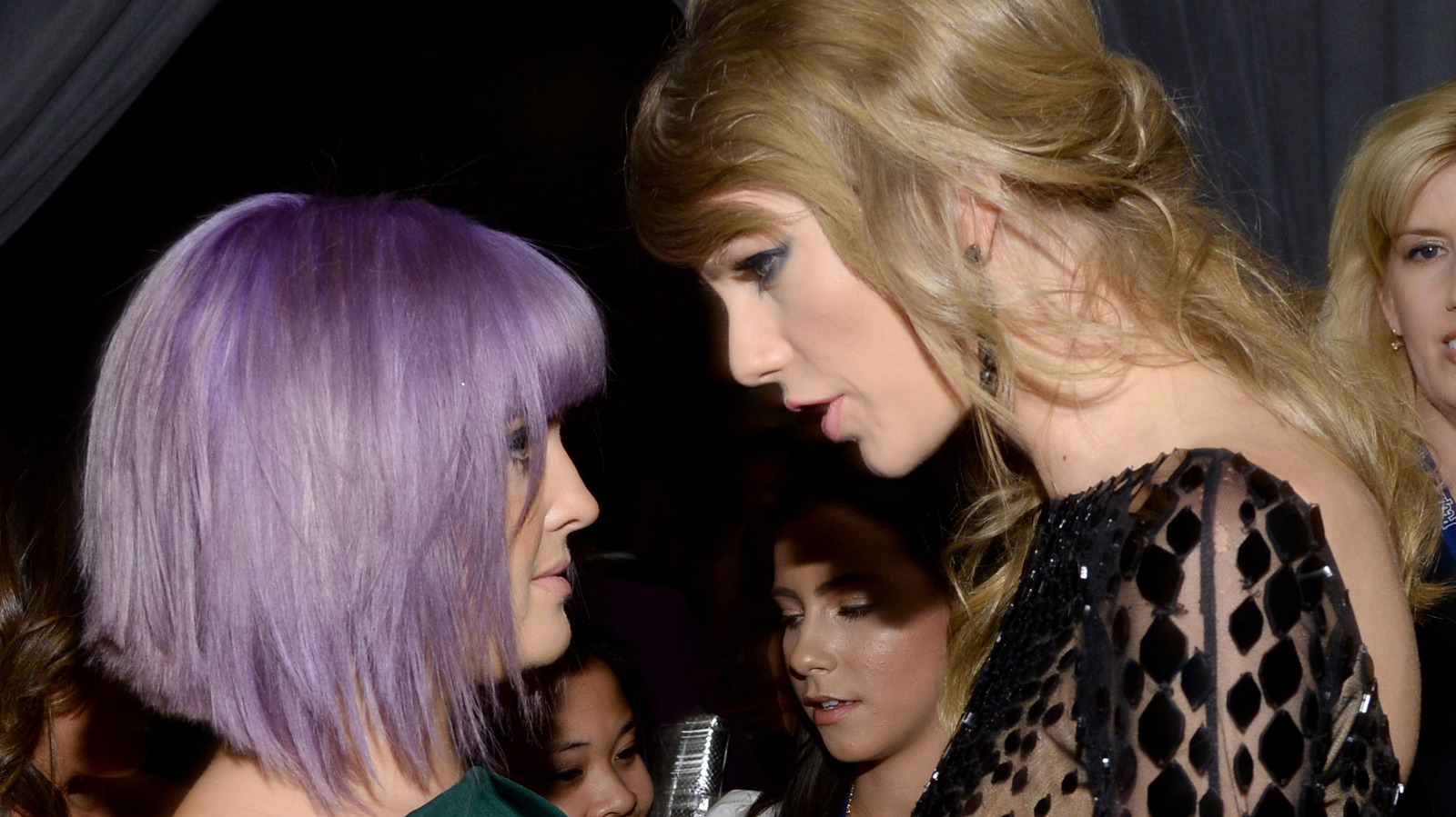 What We Know About Taylor Swift And Kelly Osbourne's Friendship After ...