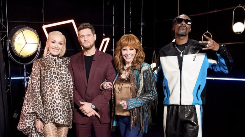 Gwen Stefani, Michael Bublé, Reba McEntire, and Snoop Dogg on set of "the Voice" Season 26