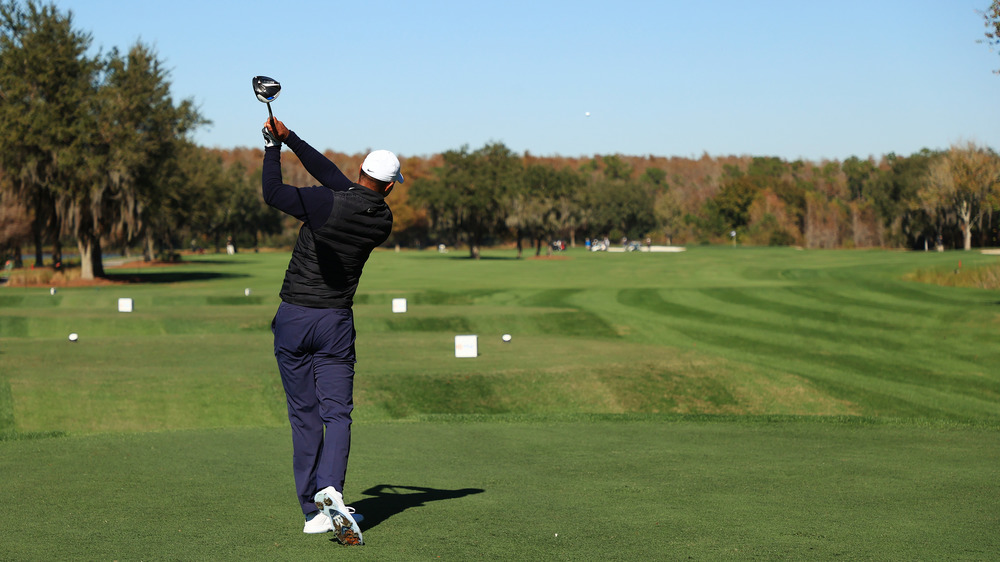 Tiger Woods golfing