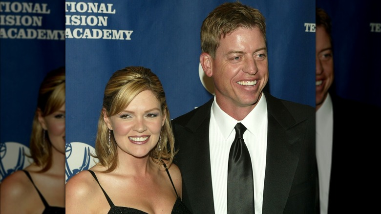 Rhonda Worthey and Troy Aikman posing together
