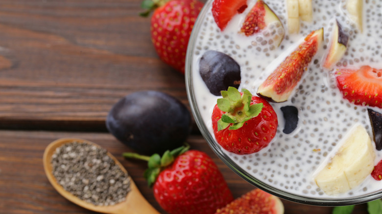 chia pudding breakfast