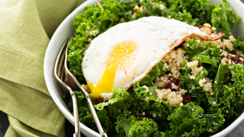 eggs quinoa kale breakfast