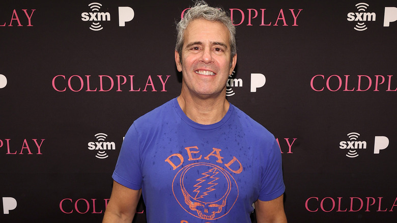 Andy Cohen with Grateful Dead t-shirt