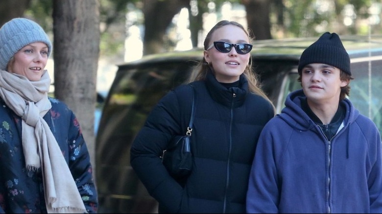 Vanessa Paradis, Lily-Rose, Jack Depp smiling