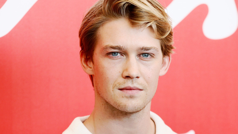 Joe Alwyn in white