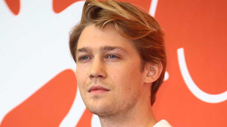 Joe Alwyn at an event