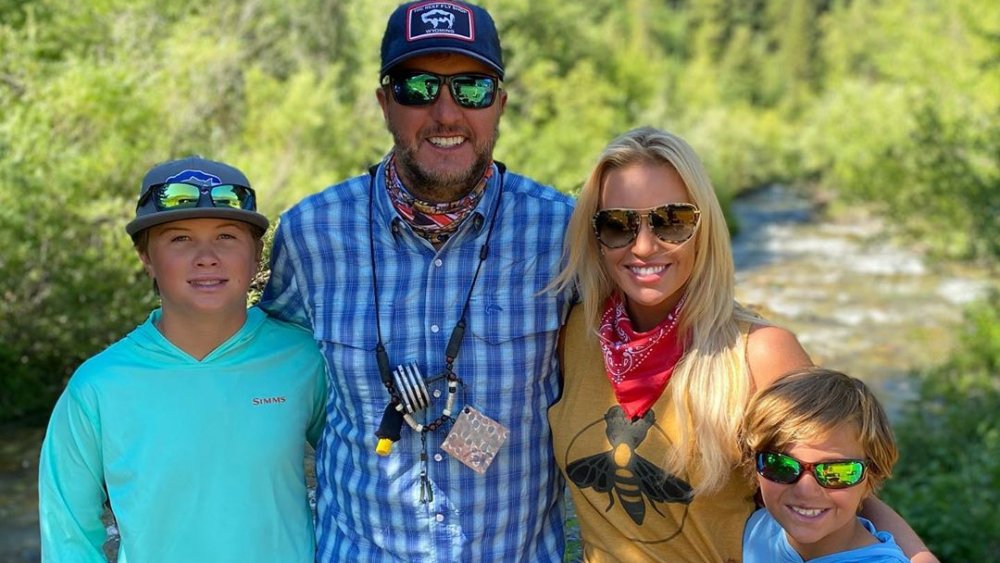 Caroline and Luke Bryan with Their Kids