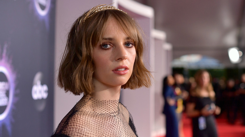 Maya Hawke with pink lips