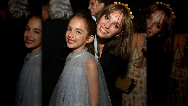 Julia Butters and Maya Hawke