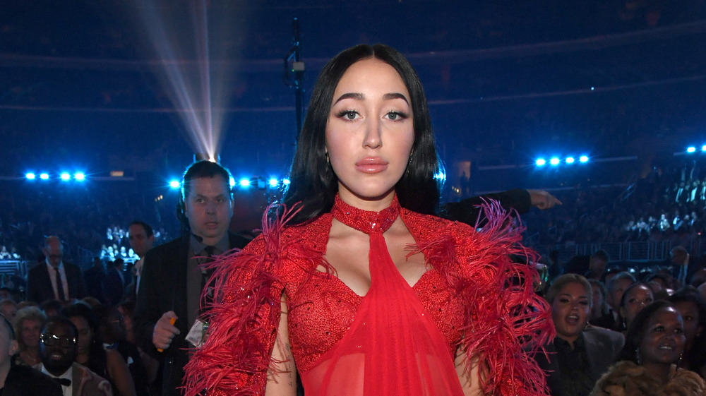 Noah Cyrus in red dress