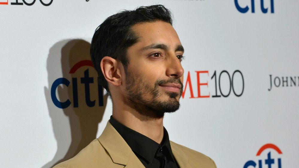 Riz Ahmed poses for photos