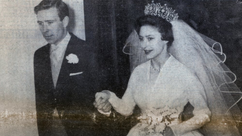 Princess Margaret wearing jewelry on her wedding day