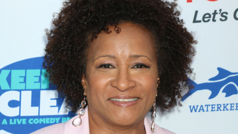 Wanda Sykes on red carpet