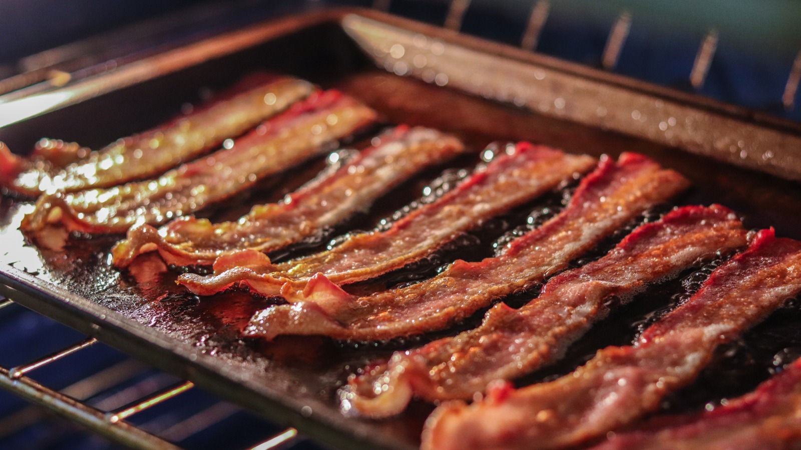 Фото бекона. Бекон на гриле. Vaxei бекон. Crispy Bacon. Бекон полосками.