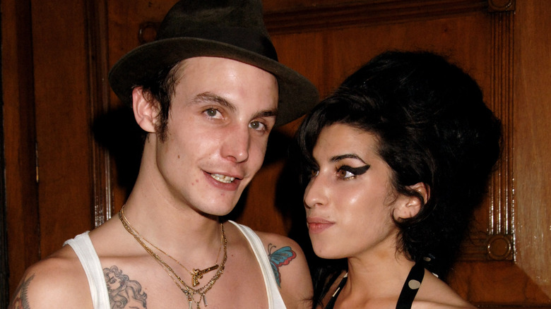 Amy Winehouse and Blake Fielder-Civil posing