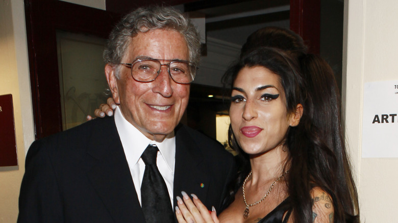 Amy Winehouse and Tony Bennett smiling