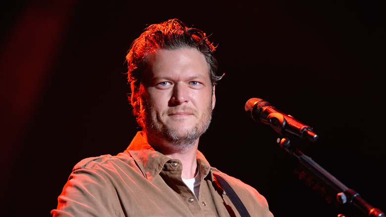 Blake Shelton on stage