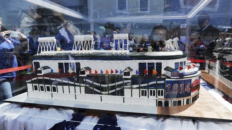 Wrigley Field cake