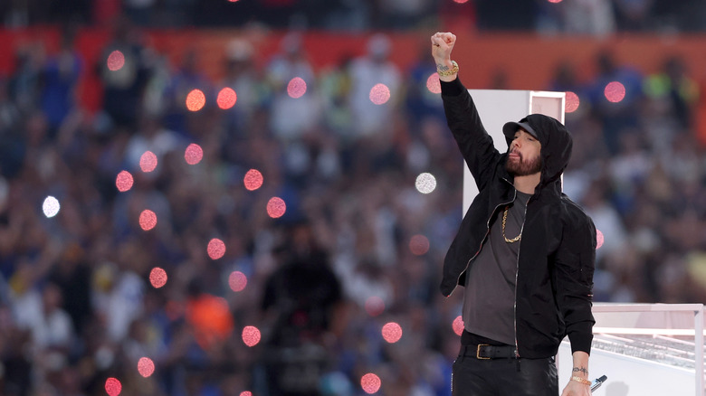 Eminem halftime show 