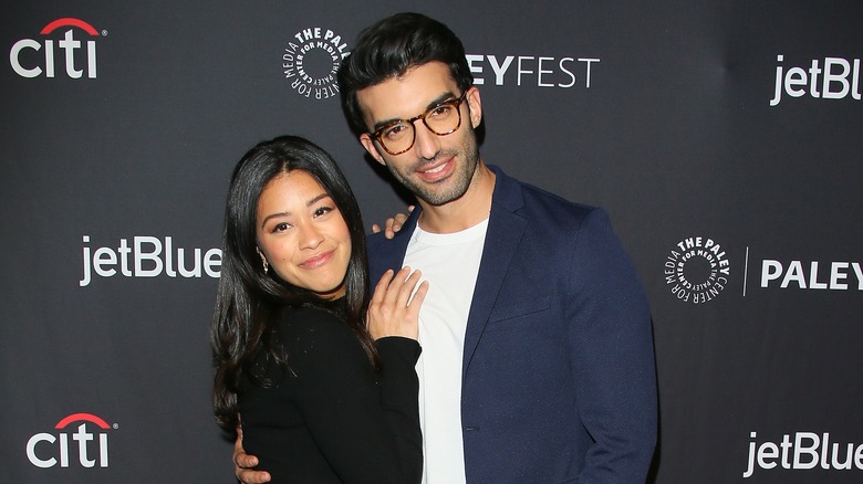 Gina Rodriguez and Justin Baldoni