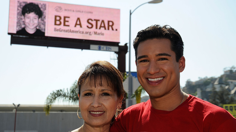 Mario Lopez with mom Elvia Lopez