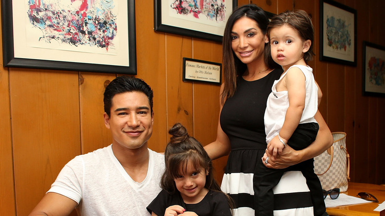 Mario Lopez, his wife, daughters