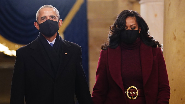 Barack and Michelle walking 