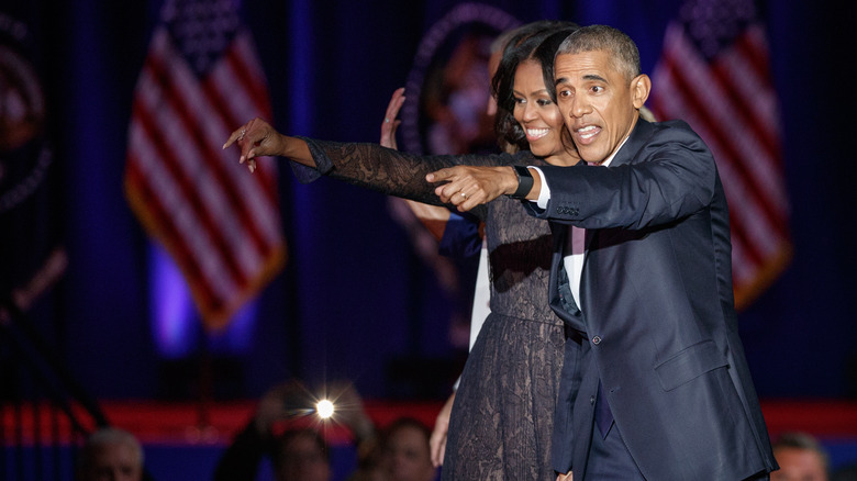 Michelle and Barack on stage 