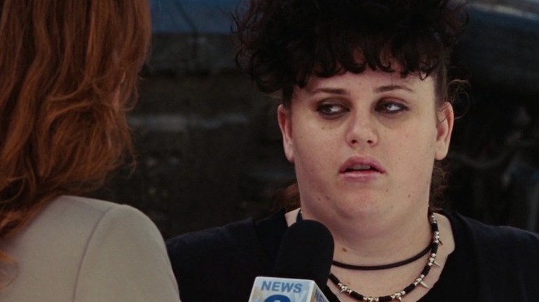 Rebel Wilson being interviewed in Ghost Rider