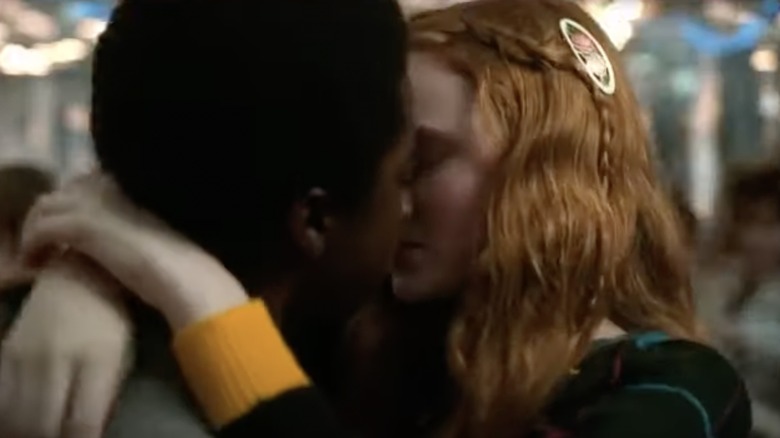 Sadie Sink kiss in "Stranger Things"