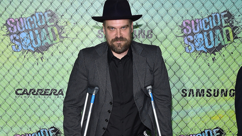 David Harbour on crutches