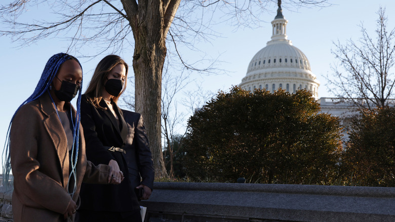 Angelina Jolie Zahara Jolie-Pitt walking in Washington D.C. 