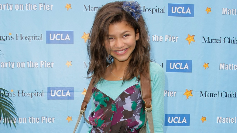 Zendaya posing as a kid