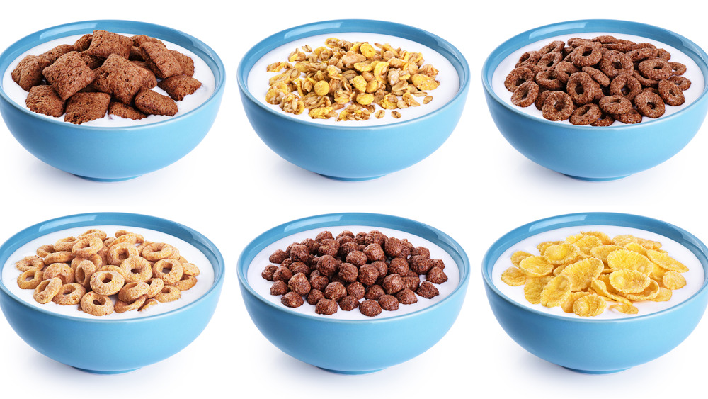 Bowls of breakfast cereal 