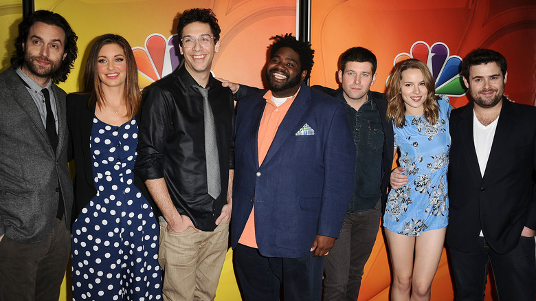 Bridgit Mendler and the cast of "Undateable" during a 2015 press tour