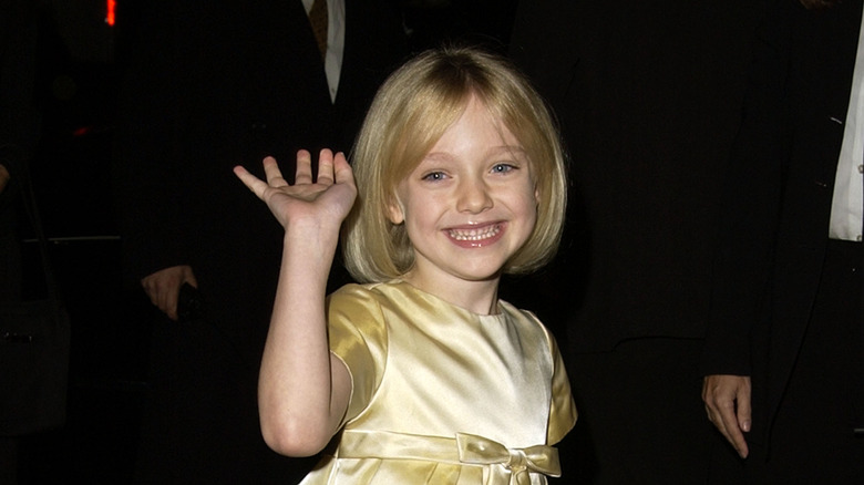 Young Dakota Fanning at premiere