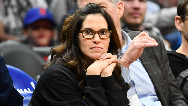 Jami Gertz at a game