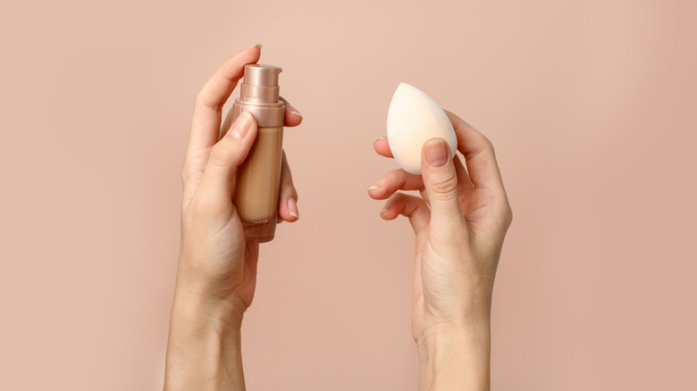 Foundation and makeup sponge