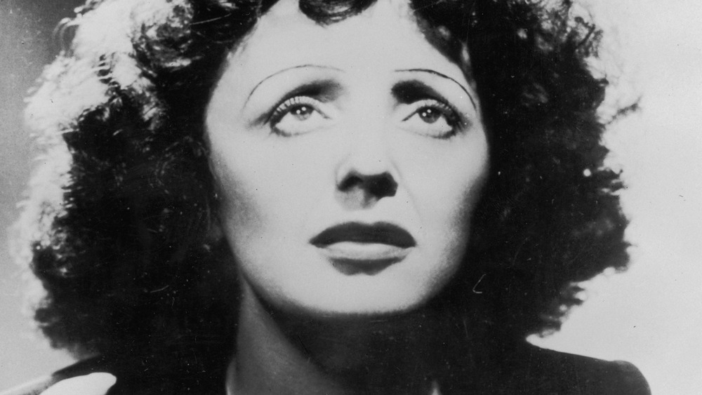 A young Edith Piaf