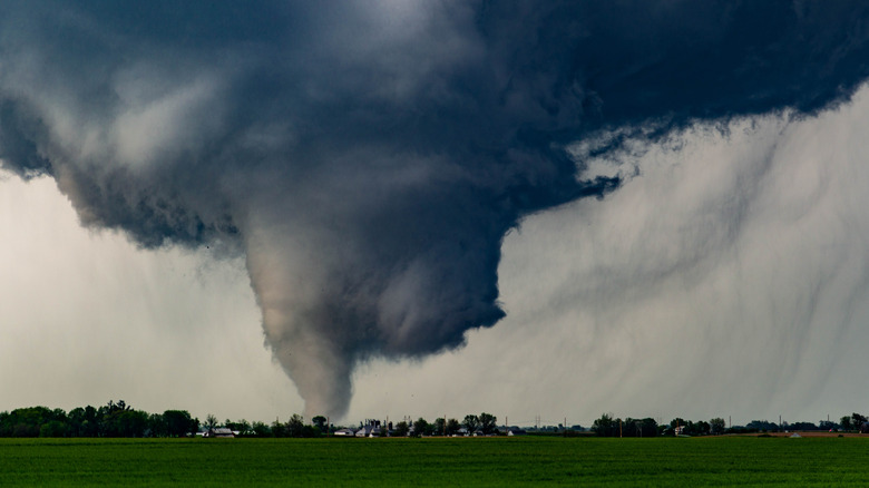 Tornado touching down in Iowa