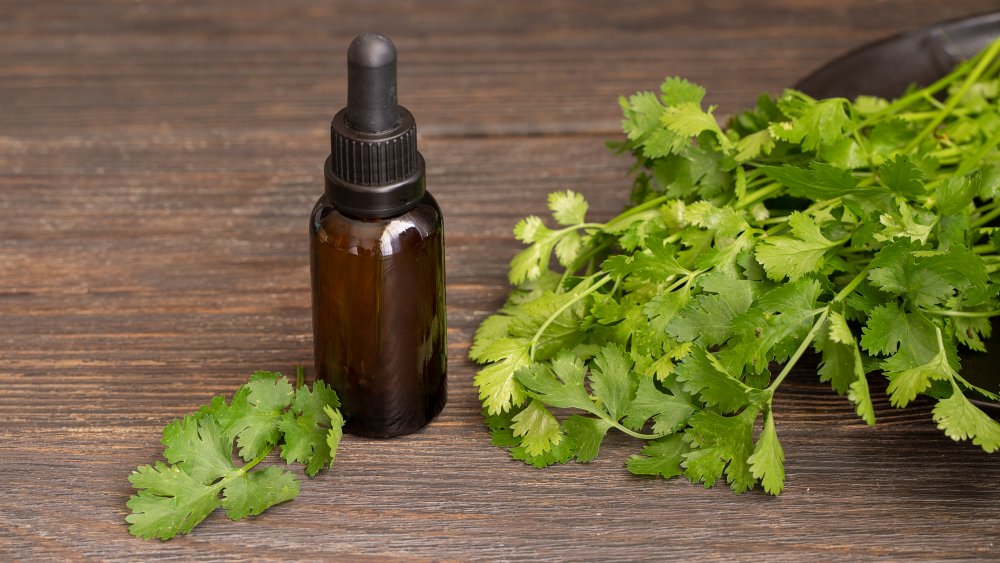 parsley oil