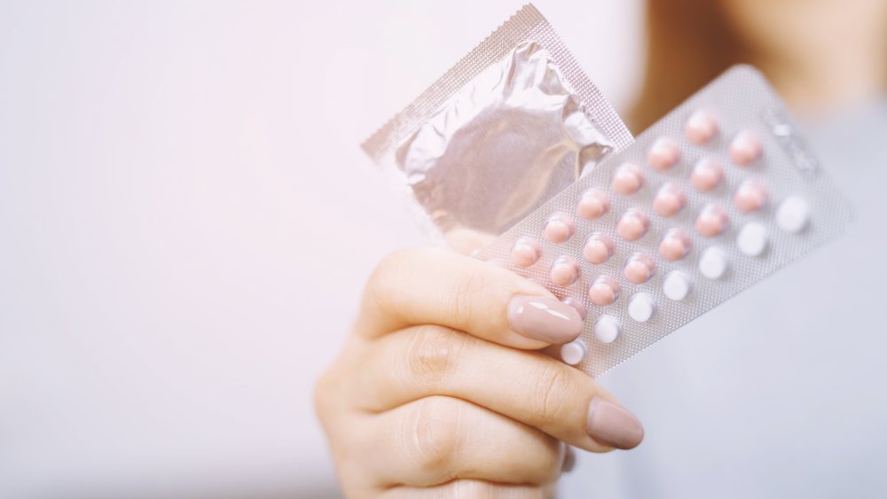 condom and birth control